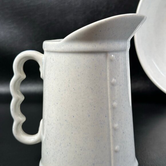 Metlox Pitcher Provincial Blue Homestead Poppytrail Vernon 24 Ounce VTG - Picture 3 of 4